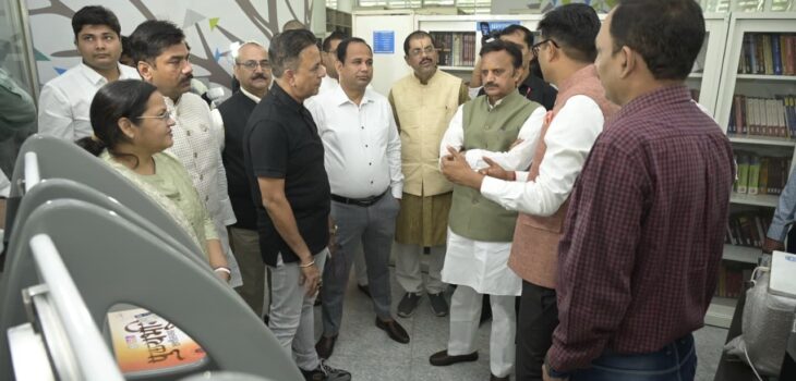 उप मुख्यमंत्री श्री शुक्ल ने रायपुर की नालंदा लाइब्रोरी के मॉडल को सराहा