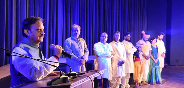 रीवा के रचनाधर्मियों को राष्ट्रीय एवं अंतर्राष्ट्रीय स्तर पर मिल रही है पहचान – उप मुख्यमंत्री