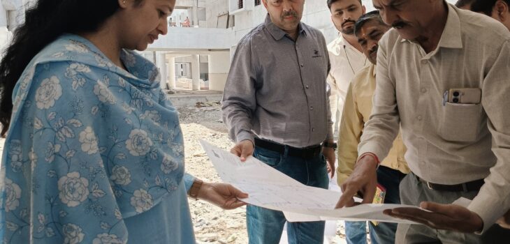 सीएम राइज पीके स्कूल भवन का निर्माण कार्य अंतिम चरण में कलेक्टर ने निर्माण कार्य का लिया जायजा