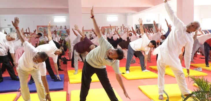 योग शरीर को स्वस्थ रखने की कला है, इसे दिनचर्या में शामिल करें – उप मुख्यमंत्री