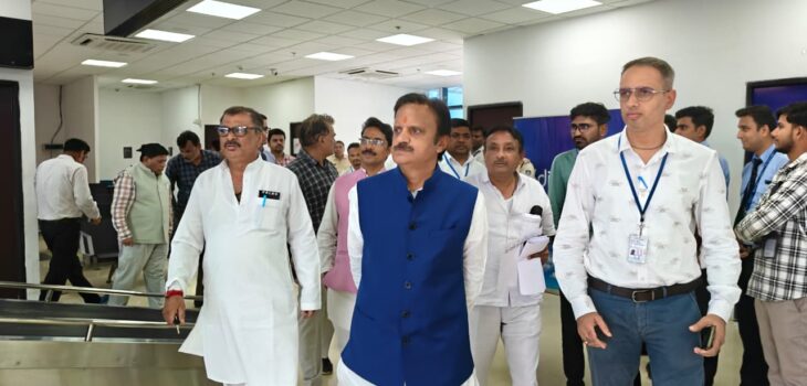 उप मुख्यमंत्री ने दो नई हवाई सेवाओं के शुभारंभ की तैयारियों का लिया जायजा
