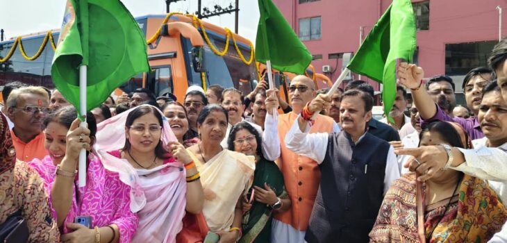 उप मुख्यमंत्री ने रीवा में मुख्यमंत्री सुगम बस सेवा का किया शुभारंभ